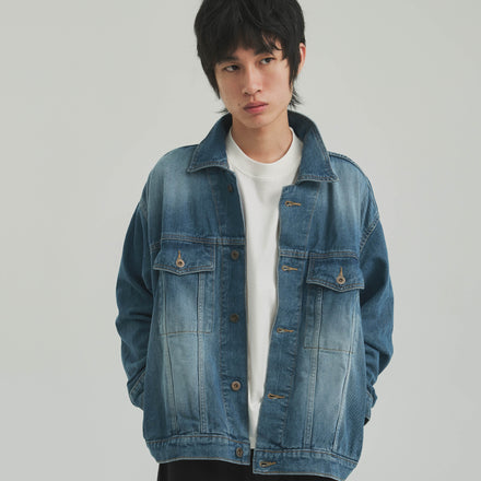 Trucker Denim Jacket - Washed Blue